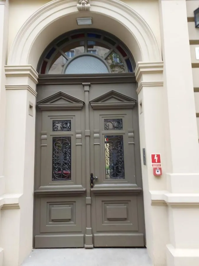 Juwel Uroczy Apartament 2A Stare Miasto Краков Апартаменты